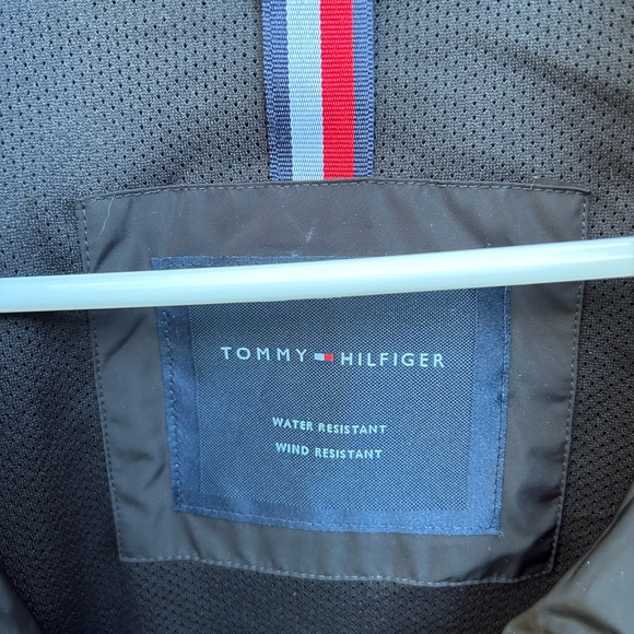 Tommy Hilfiger wind and water resistant jacket Sz XL Black mesh lining - Picture 4 of 7